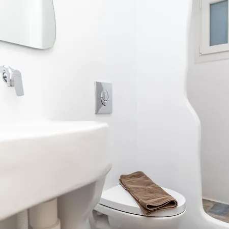 Depis Luxury * Naxos City